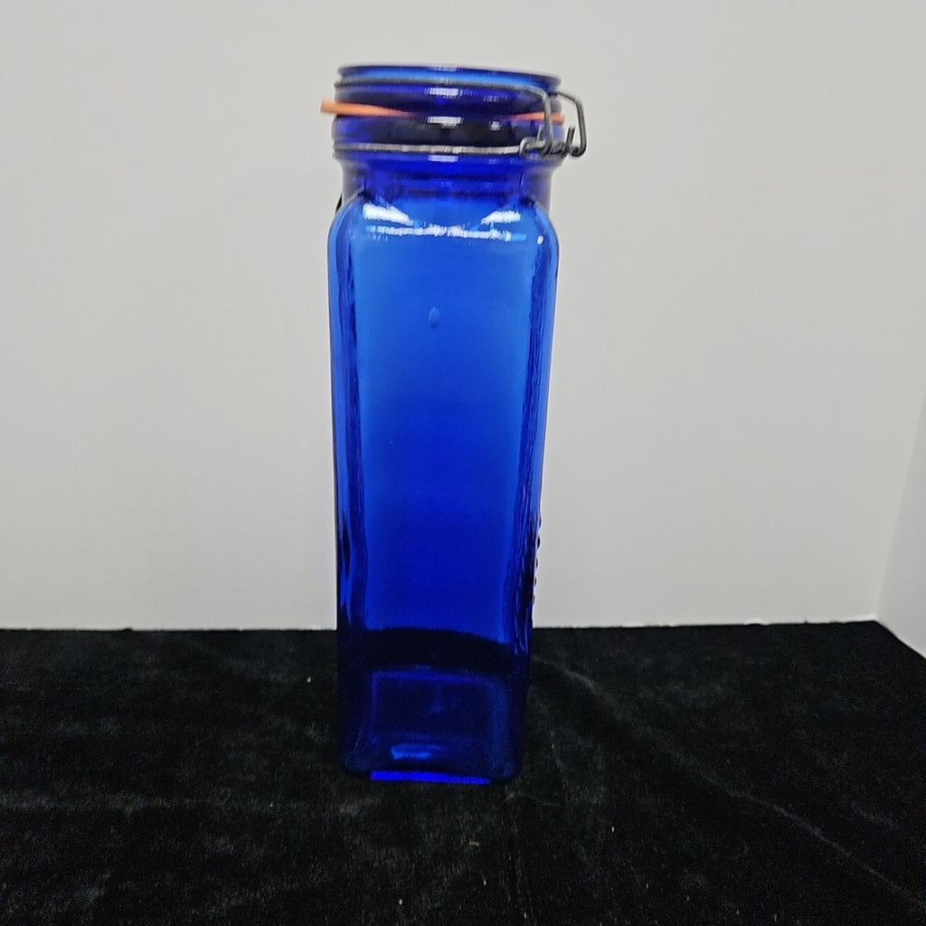 Pasta Container