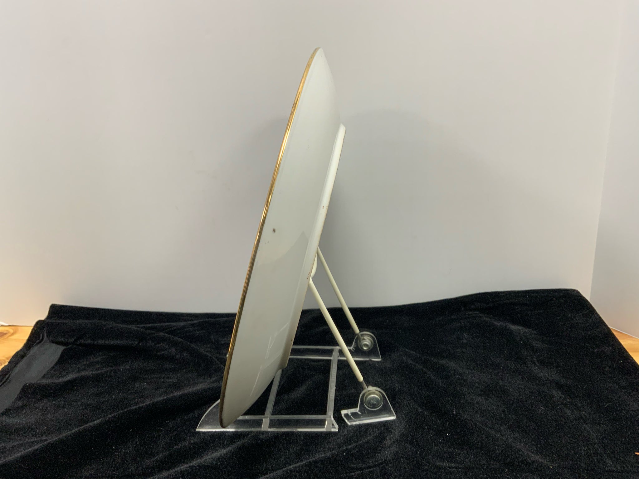Plate
