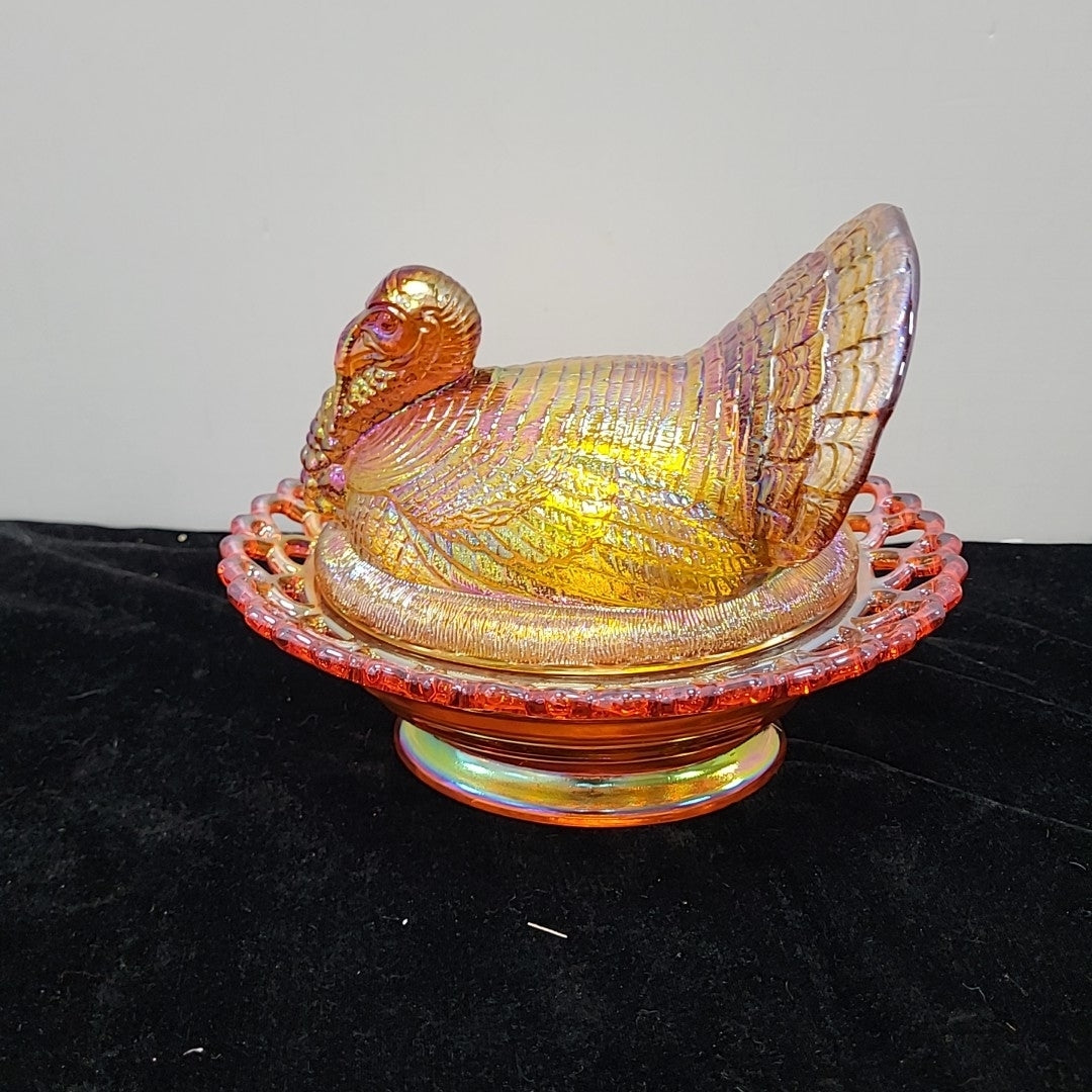 Mosser Glass Nesting Hen