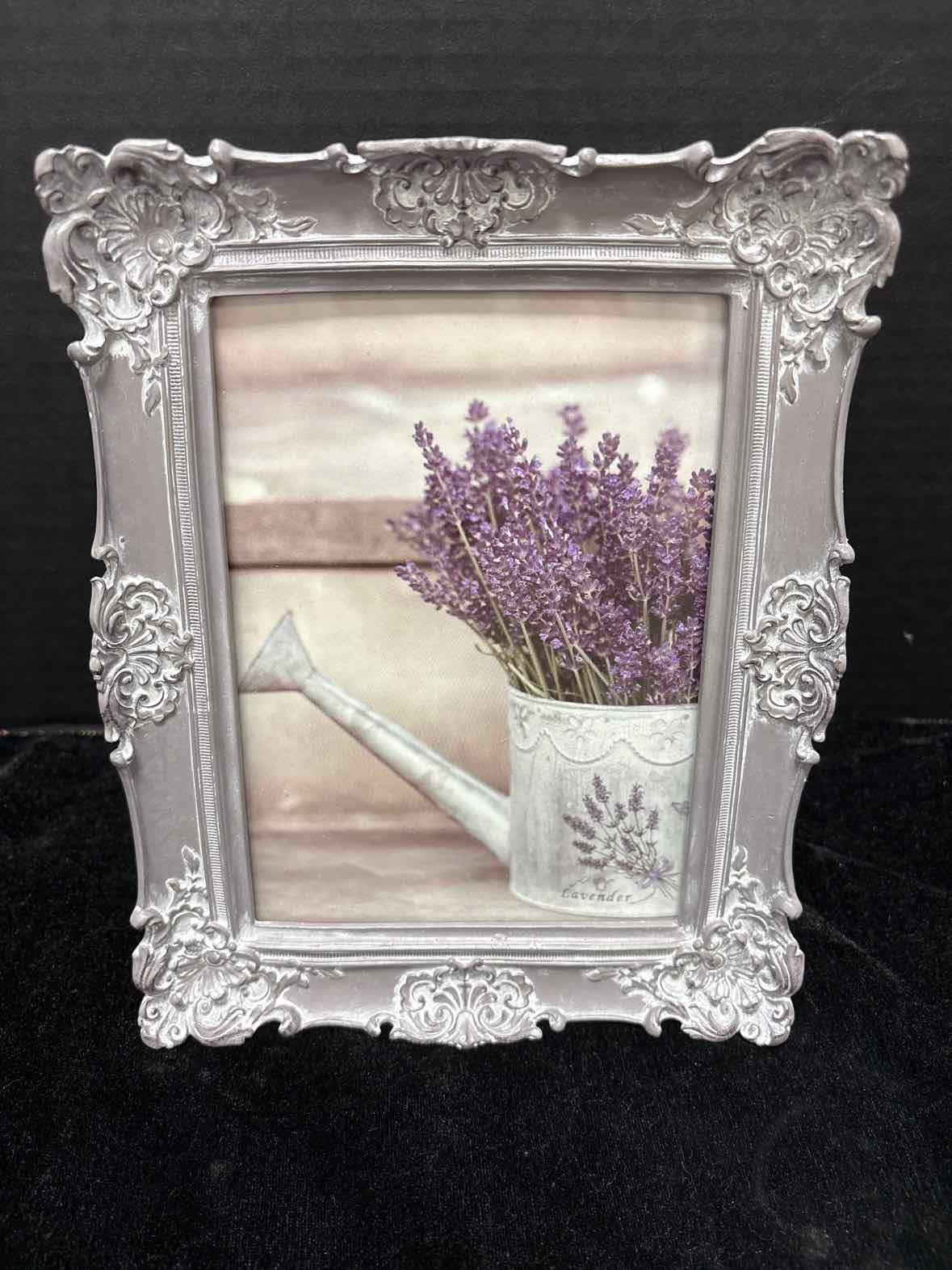 Azzure Home Frame