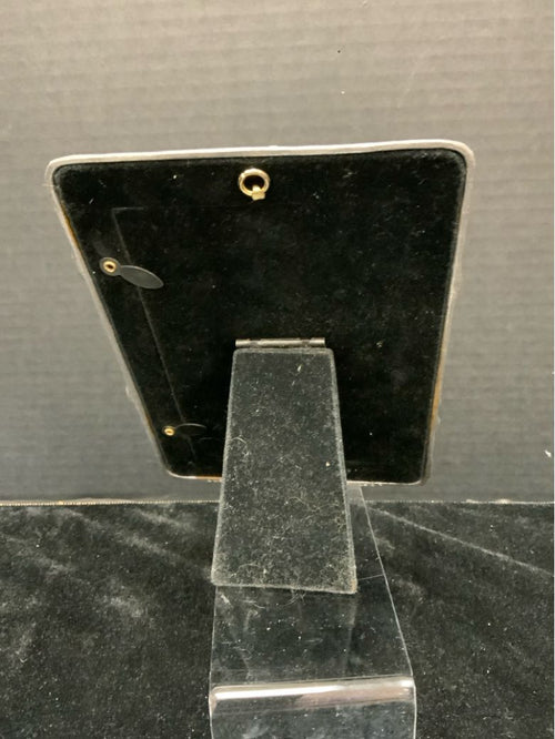 Arthur Court Frame