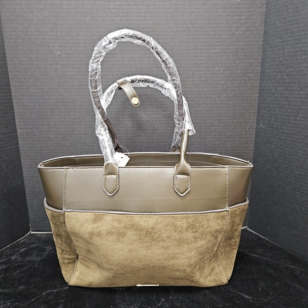 41 Hawthorne Handbag
