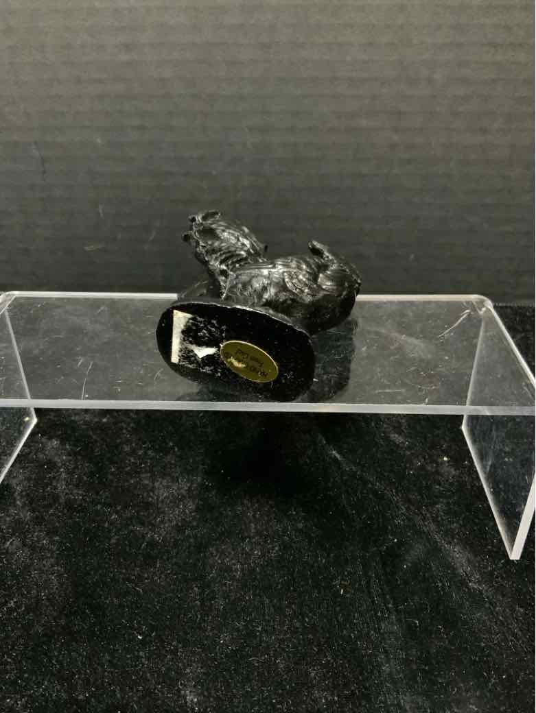 Artisan Figurine