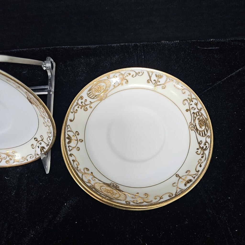 Nippon Chocolate Pot Set