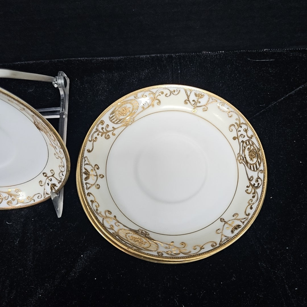 Nippon Chocolate Pot Set