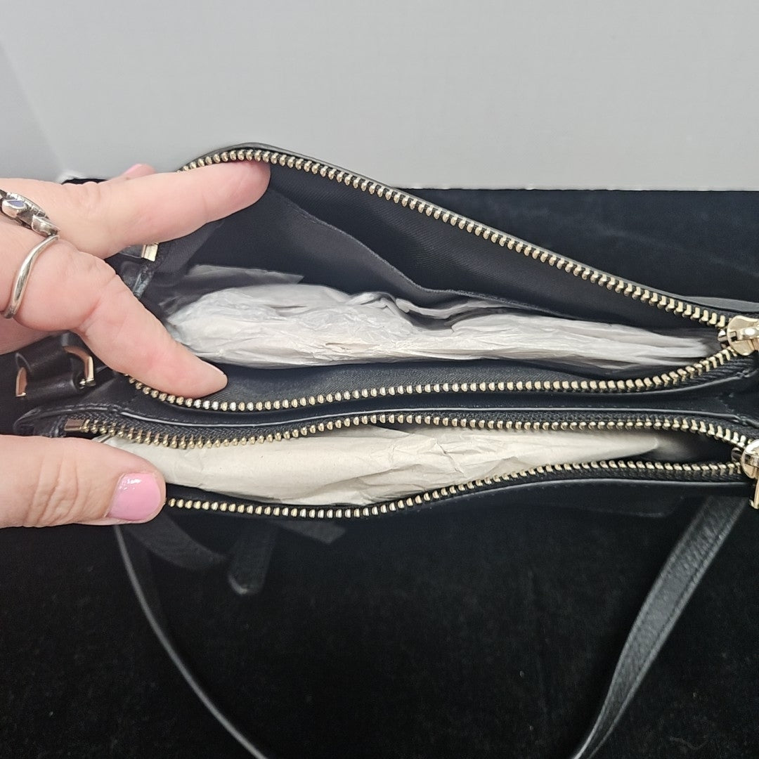 Vince Camuto Handbag