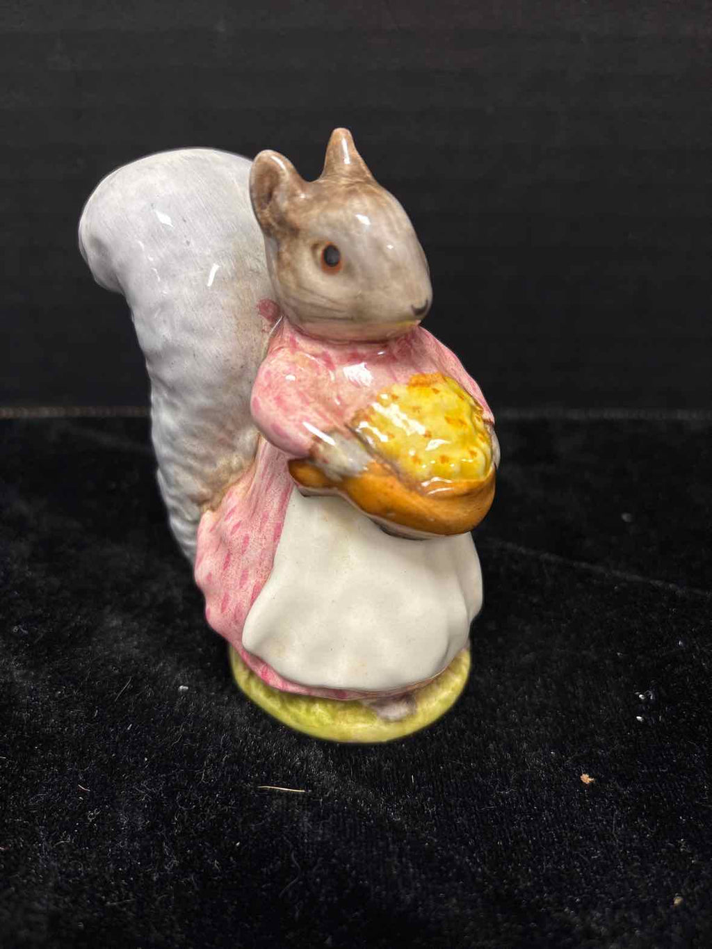 F. Warne & Co Figurine