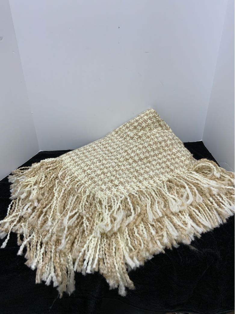 Kennebunk Home Throw
