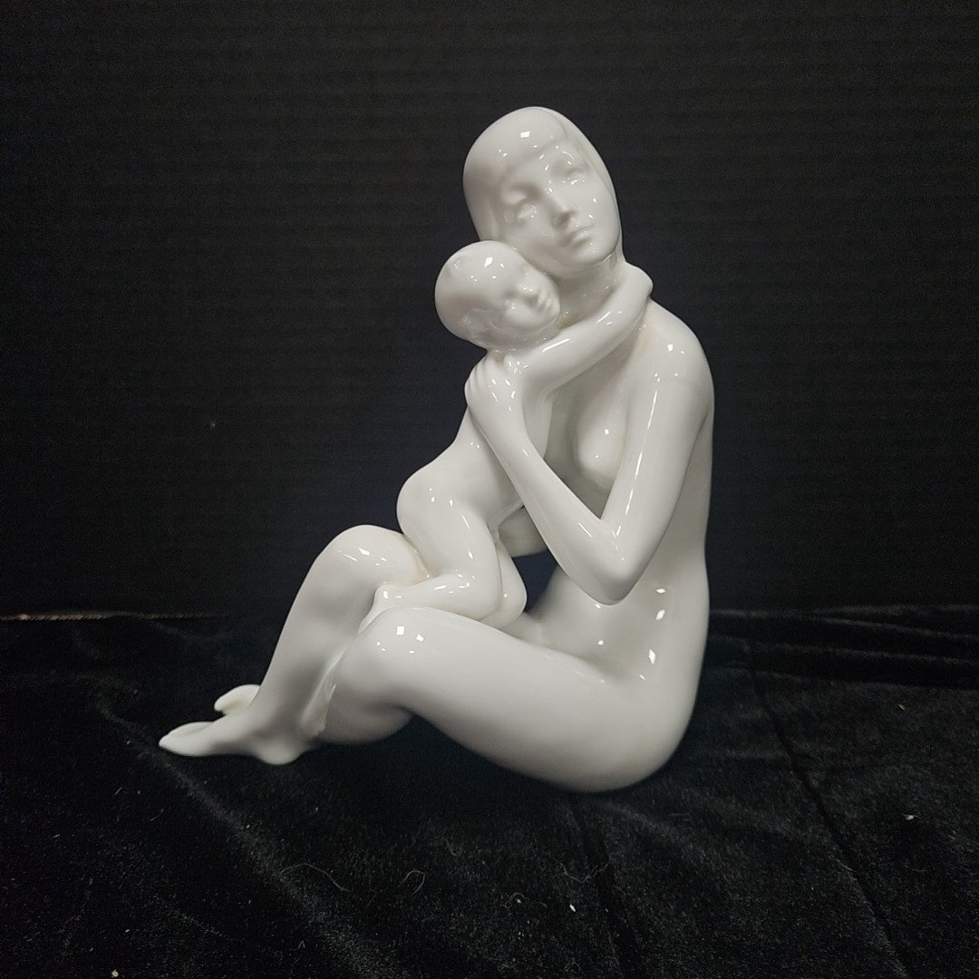 Royal Dux Figurine