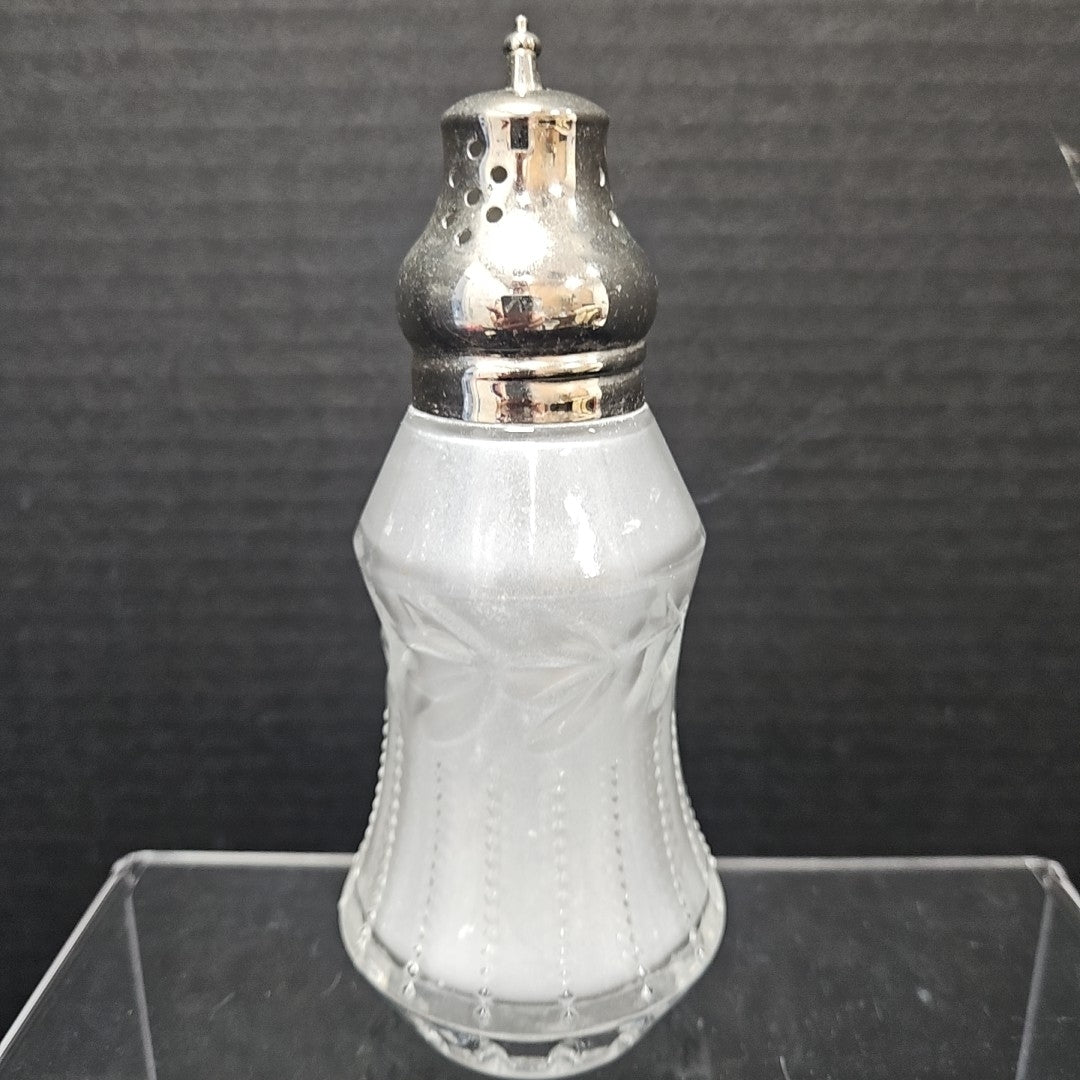 Dusting Silk Shaker