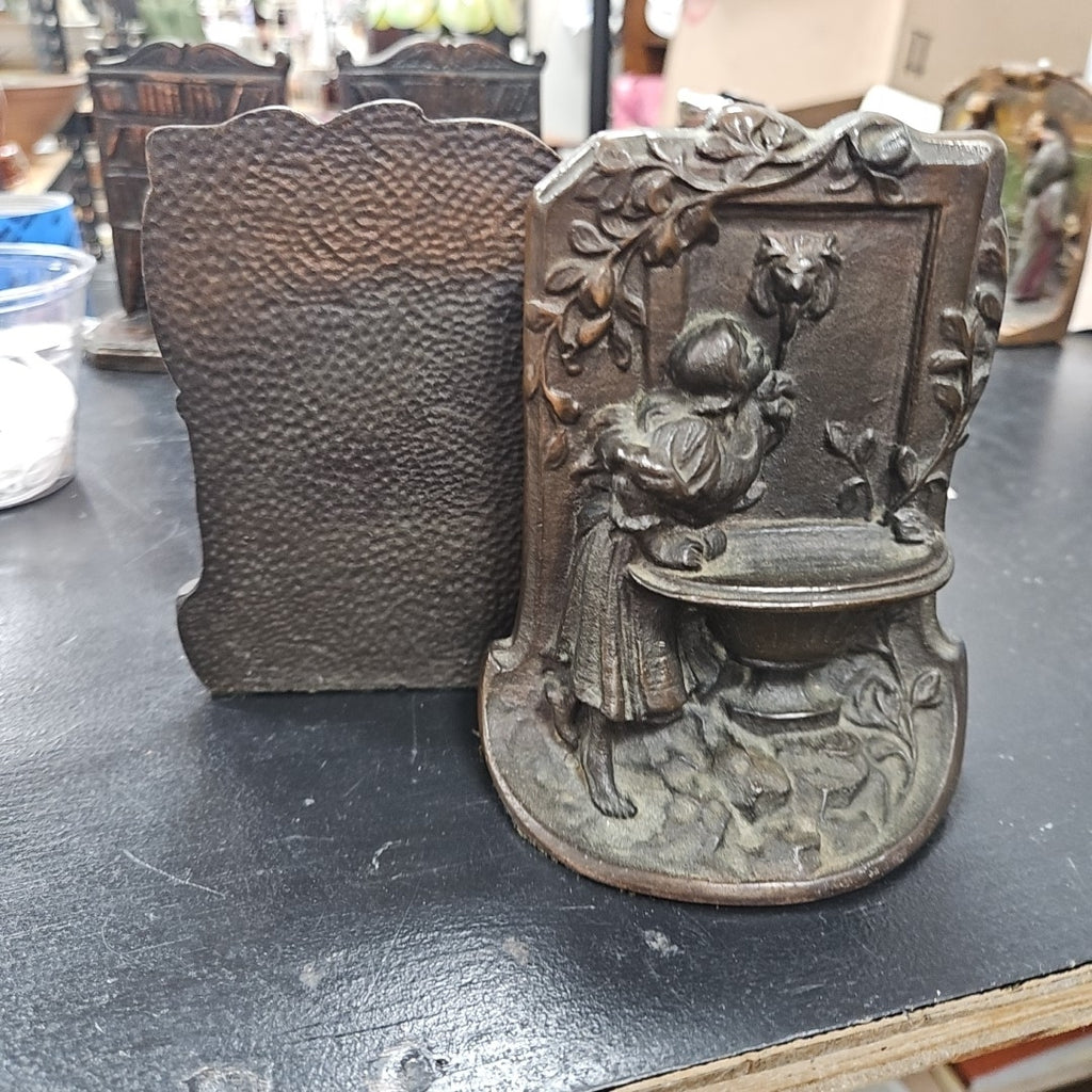 Bookend