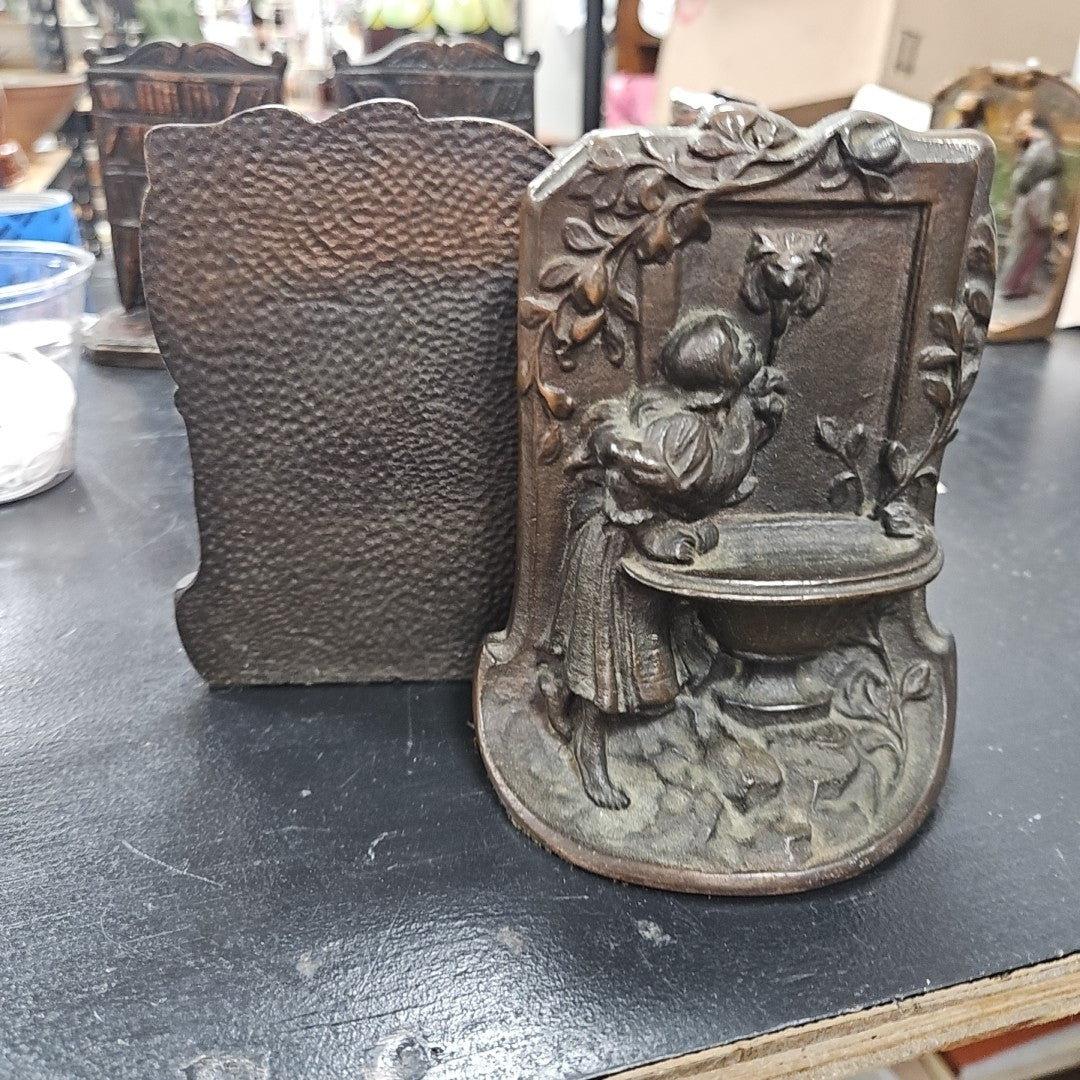 Bookend