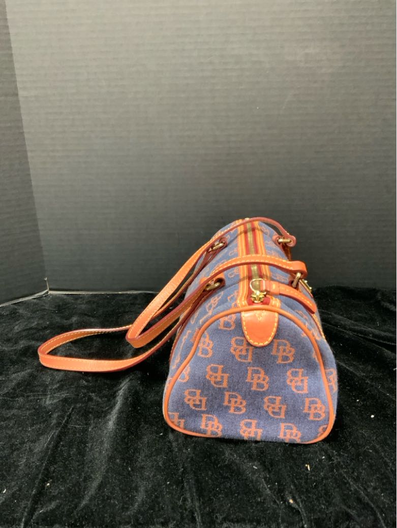 Dooney & Bourke Handbag