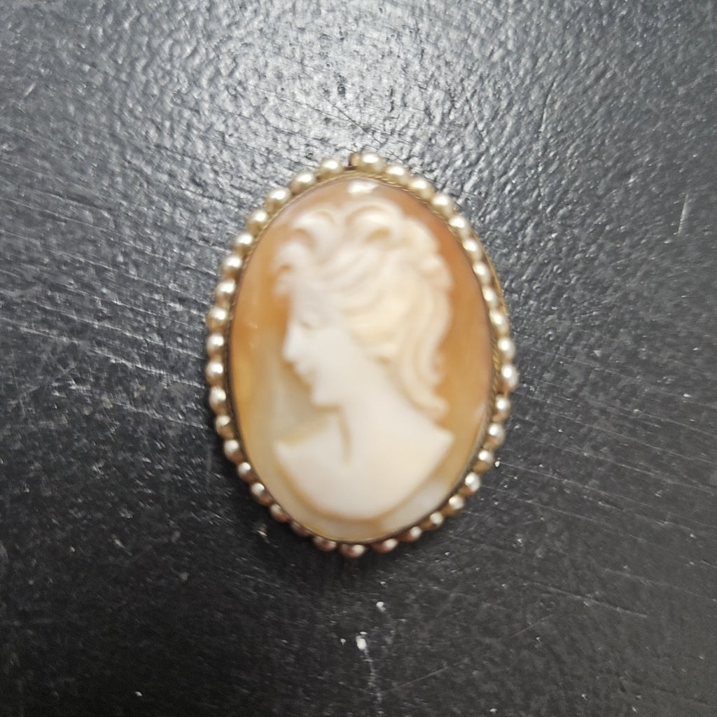 Cameo