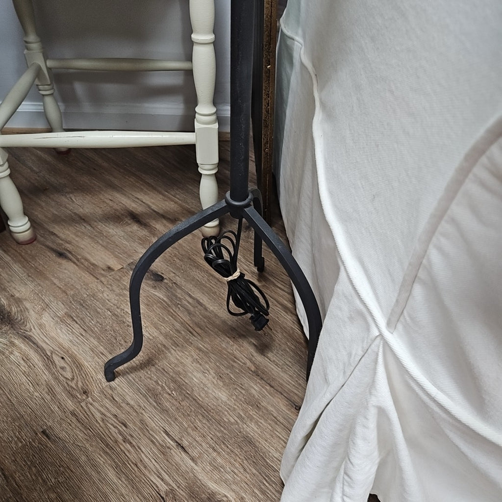 Floor Lamp w/shade