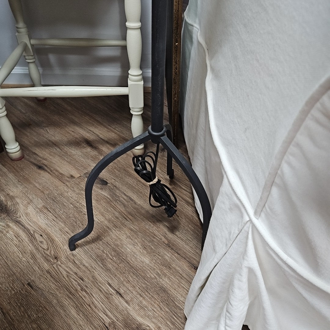 Floor Lamp w/shade