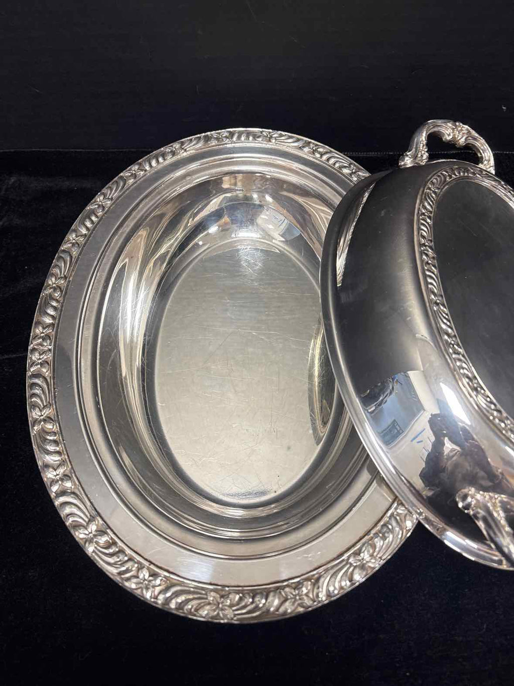 F.B. Rogers Vegetable Server
