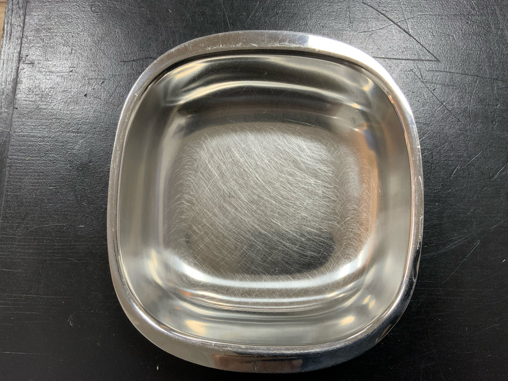 Tray