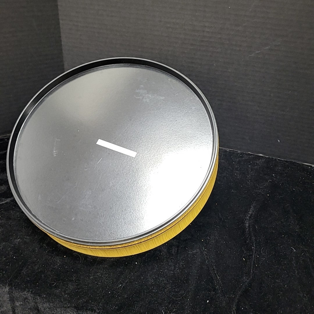 Tray