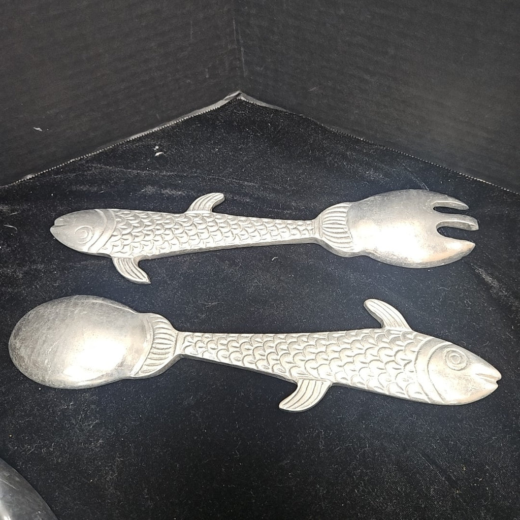 Mariposa Salad Bowl w/ Servers