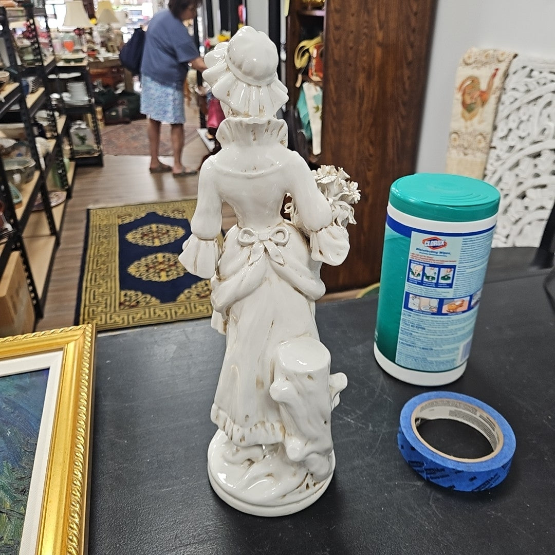 Figurine