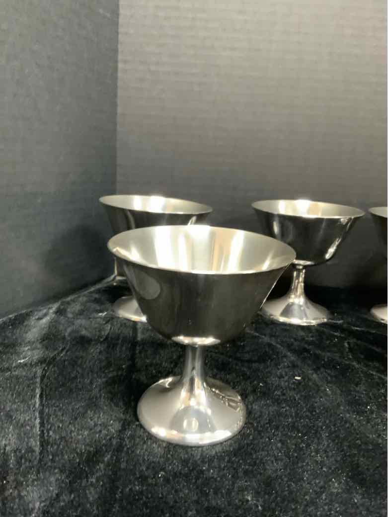 Manchester Champagne Coupe