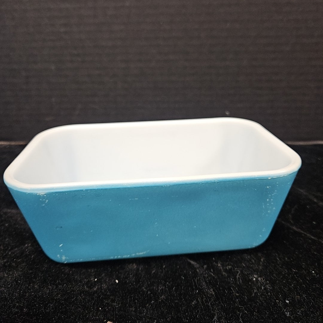 Pyrex Baker