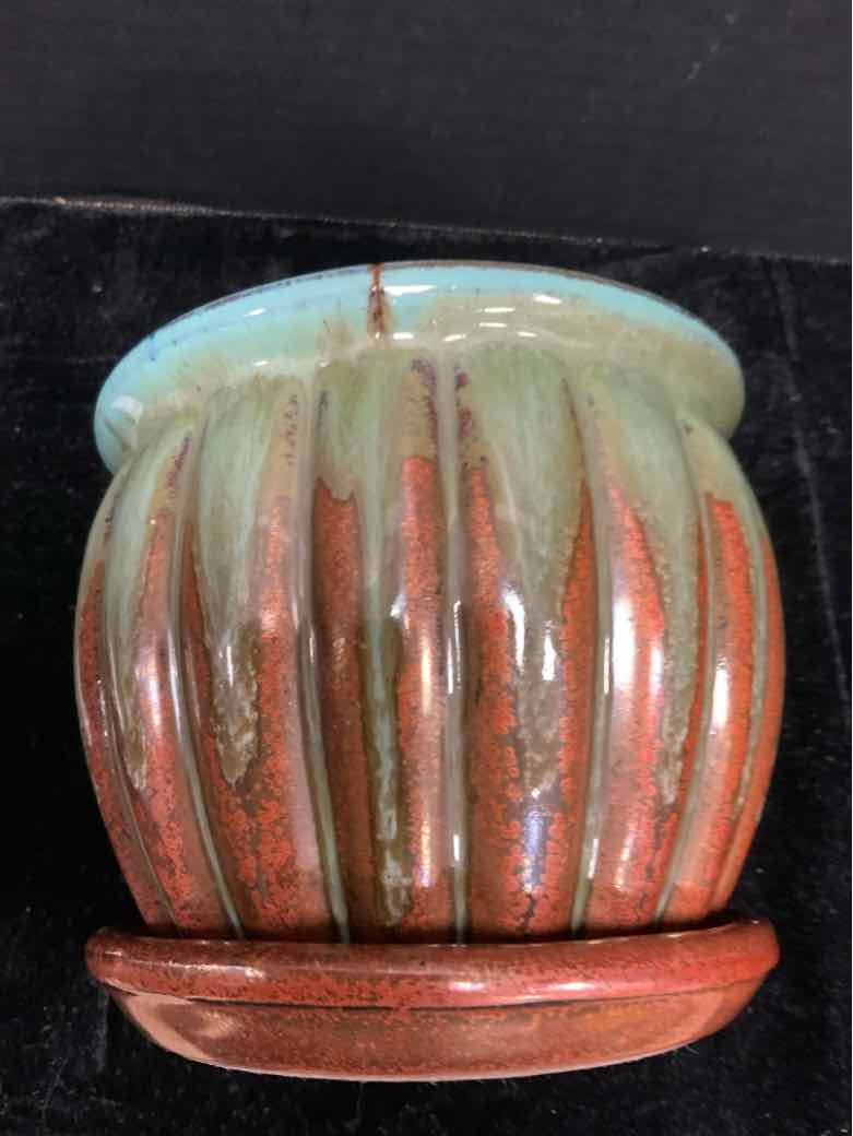 Allen & Roth Flower Pot