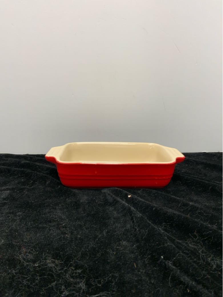 Le Creuset Baking Dish