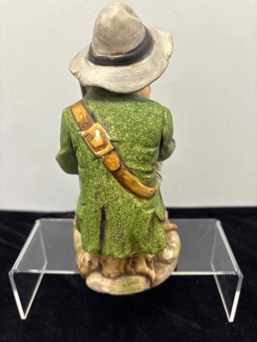 Norleans Figurine