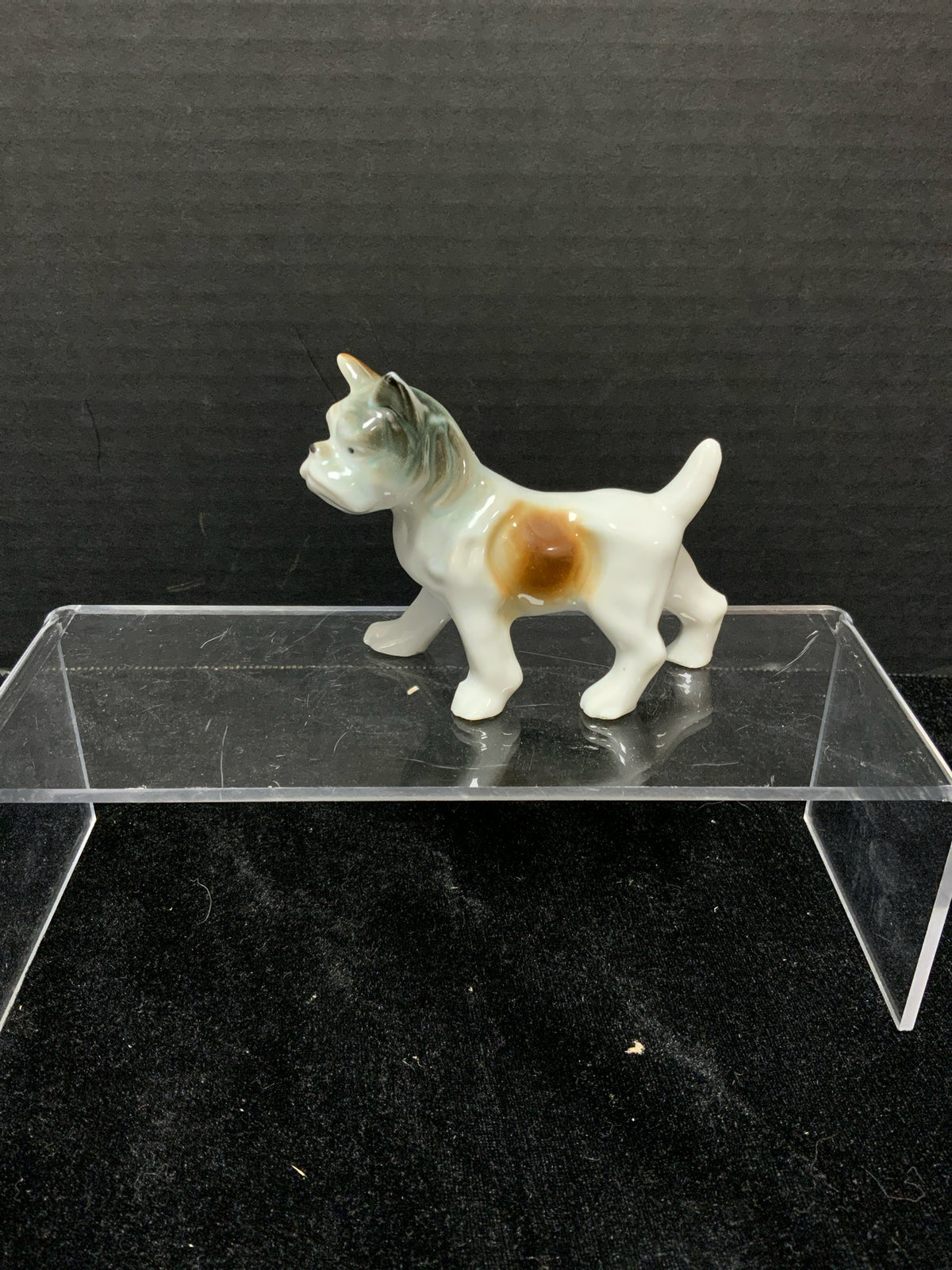 Figurine