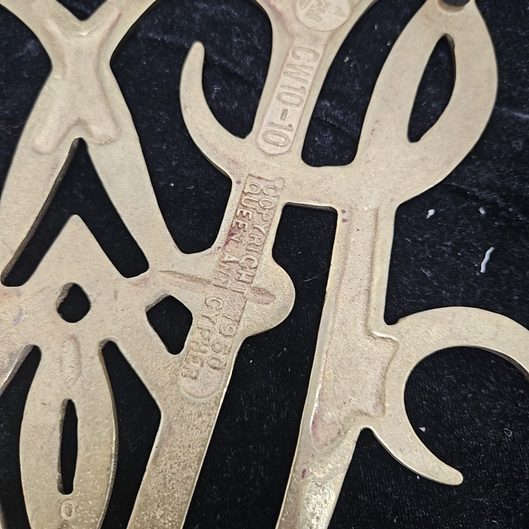 VA Metalcrafters Trivet
