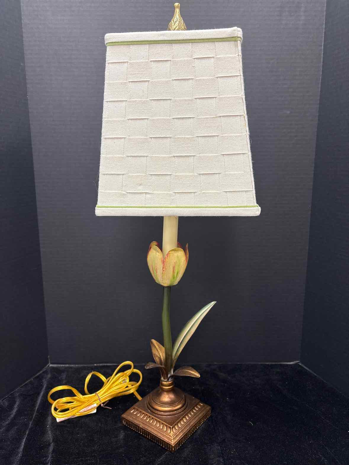 Chelsea House Lamp with Shade