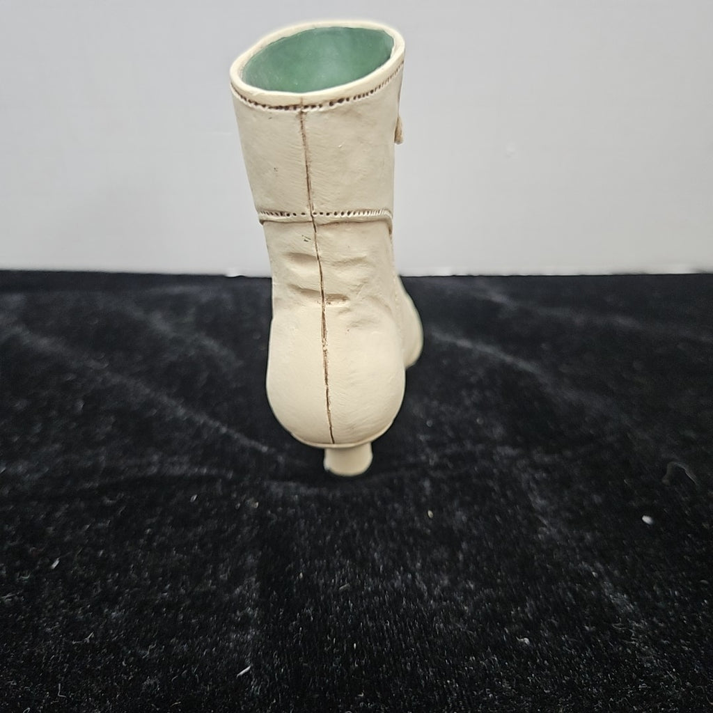 Just the Right Shoe Figurine