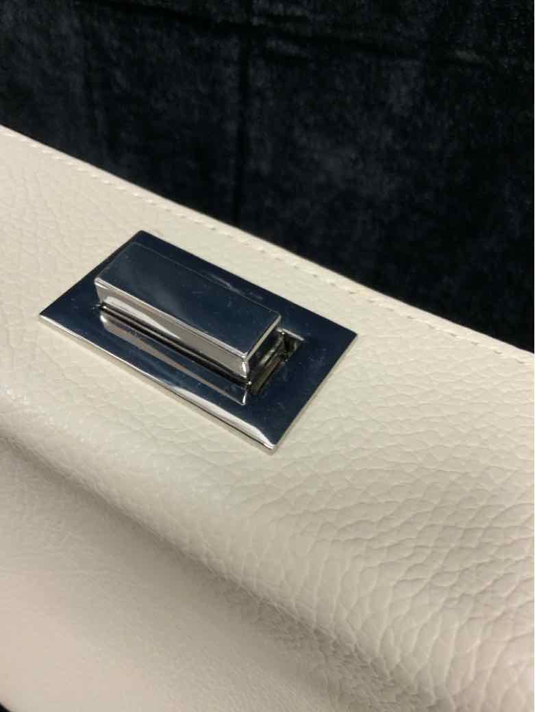 Cuir Veritable Handbag