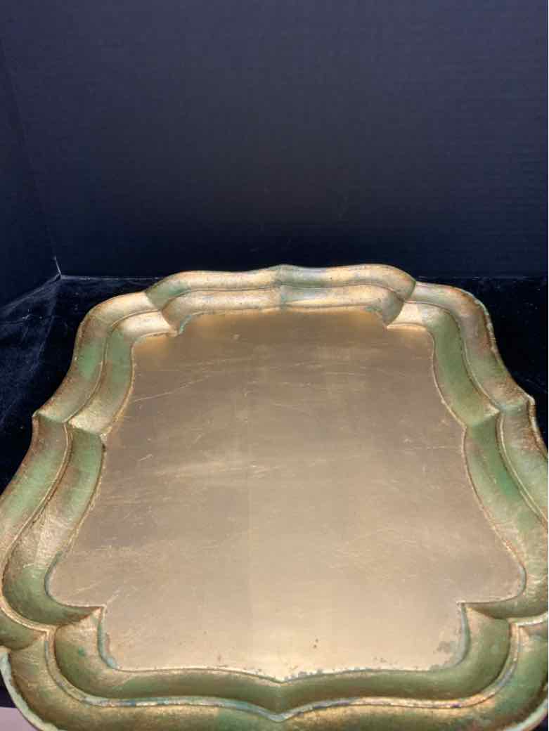 Tray