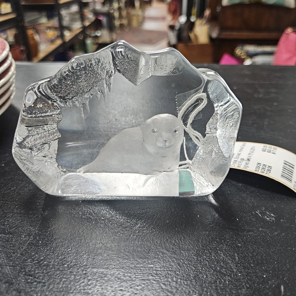 Mats Jonasson Paperweight