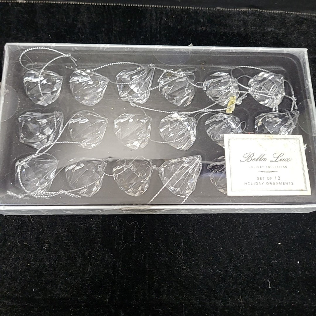 Bella Lux Ornament Set