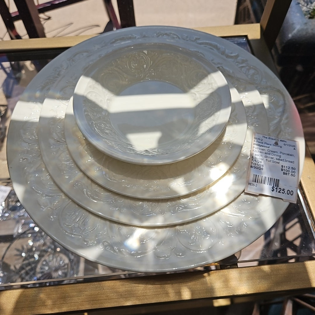 Wedgwood 4-Piece Place Setting