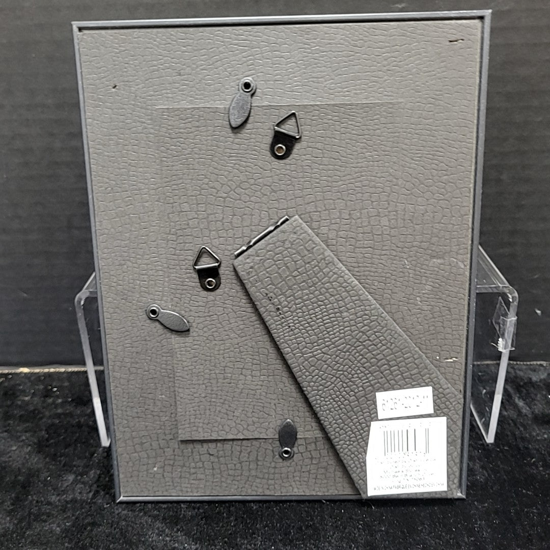 Studio Decor Frame