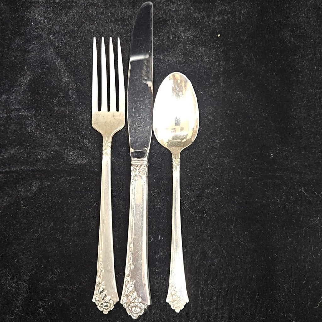 Oneida 3-Piece Place Setting