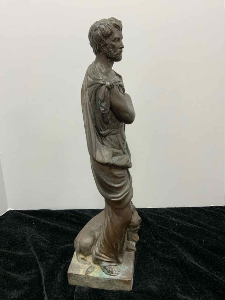 Figurine