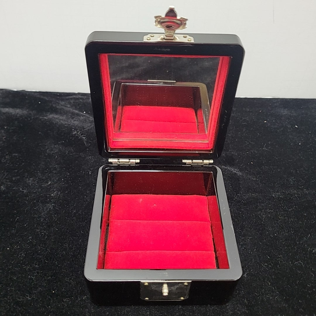 Jewelry Box