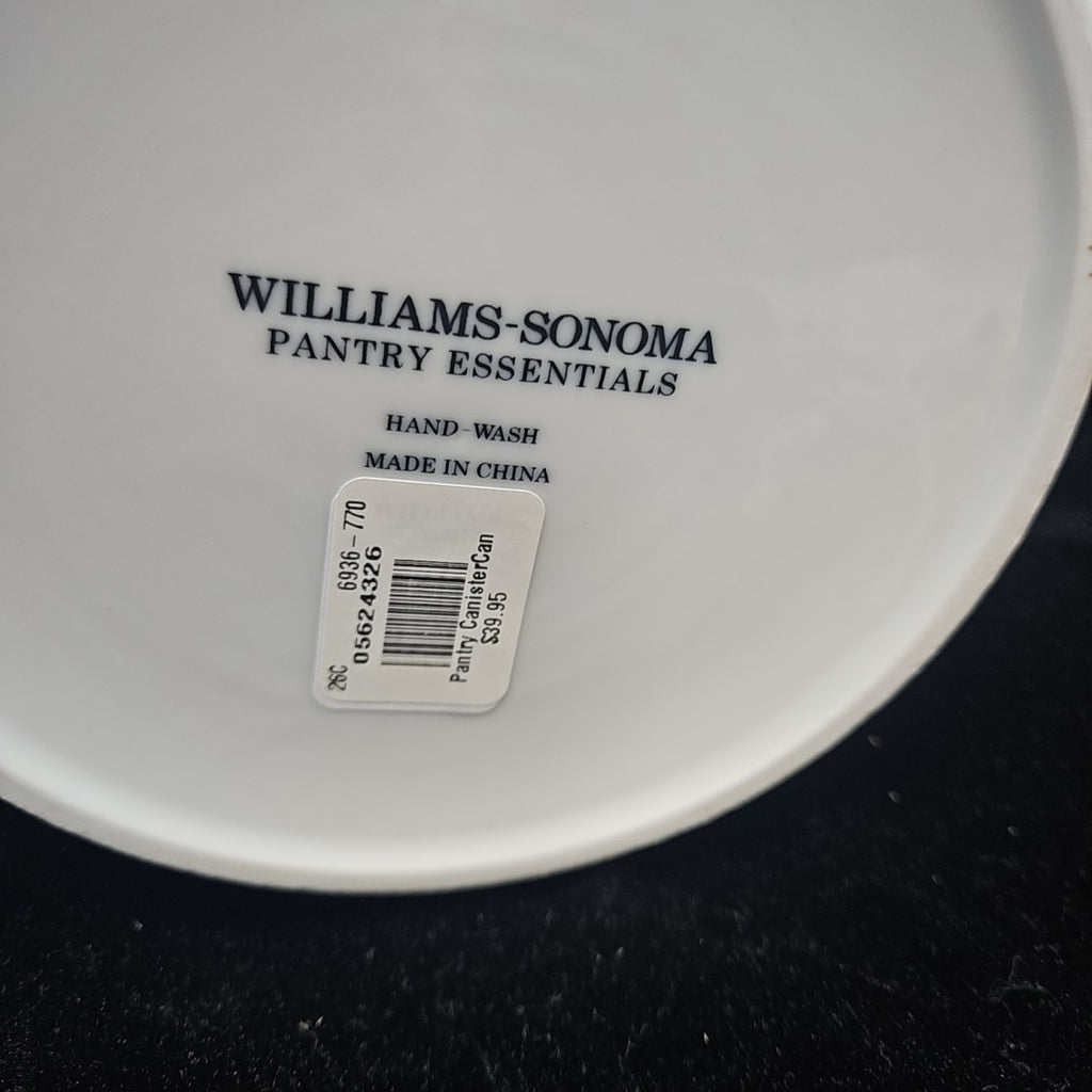 Williams Sonoma Sculpture