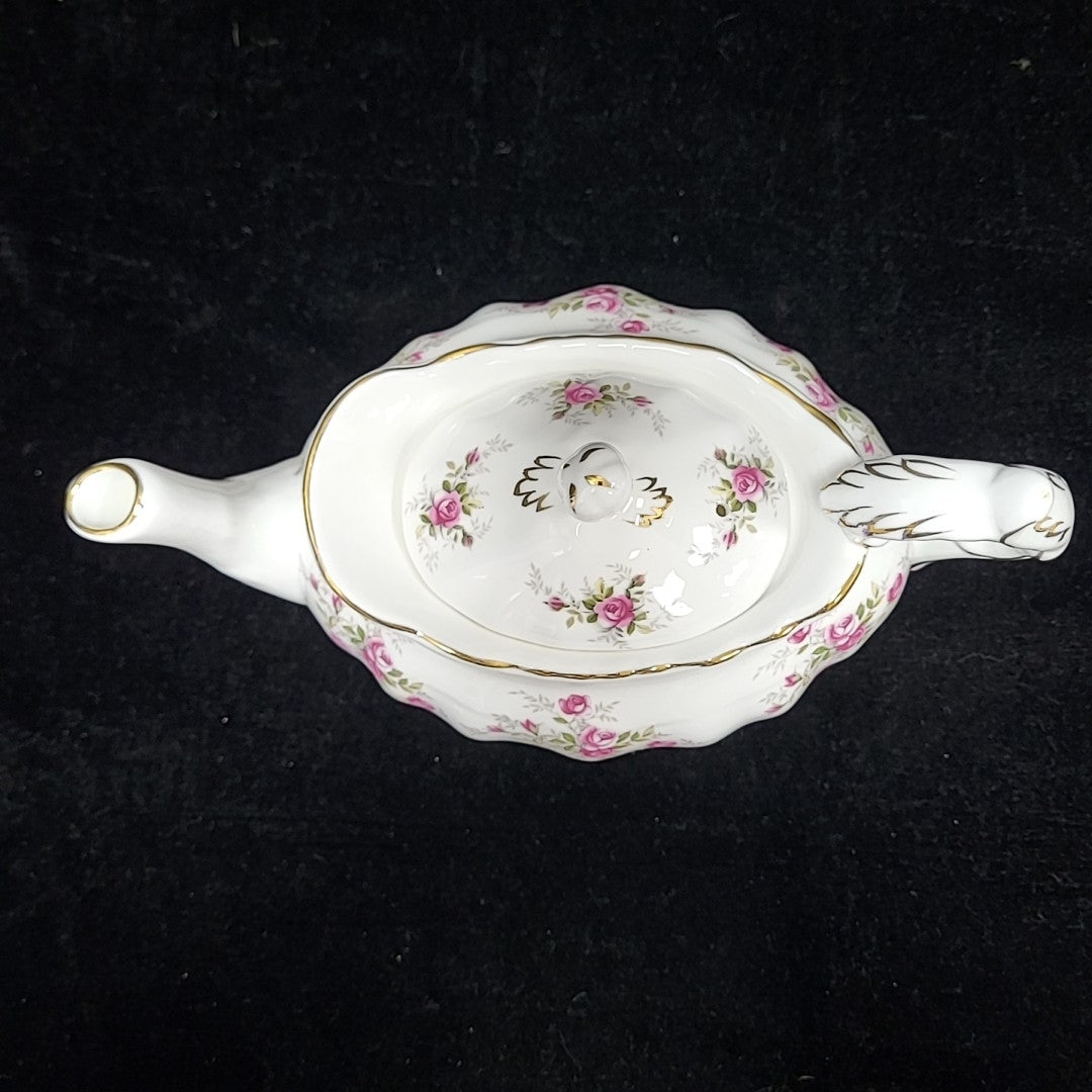 Heirloom Tea Pot
