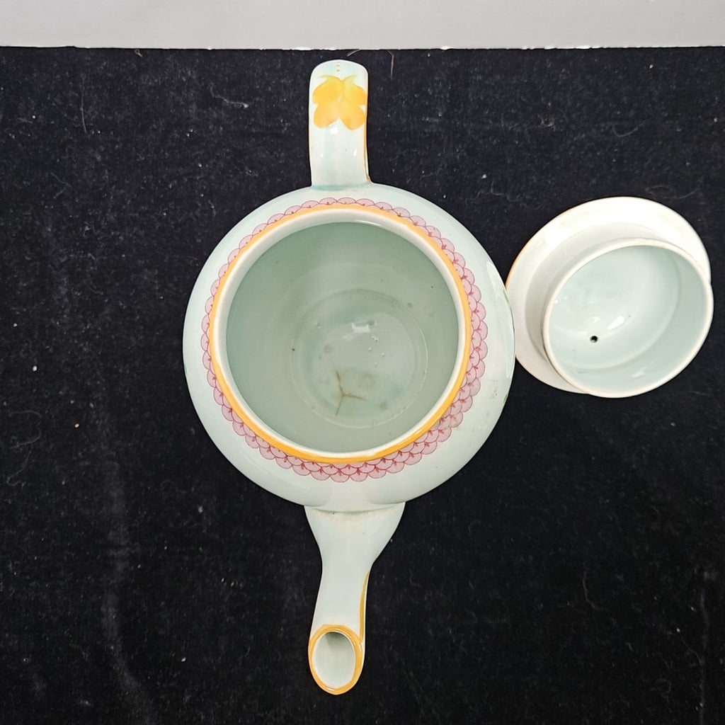 Calyxware Tea Pot