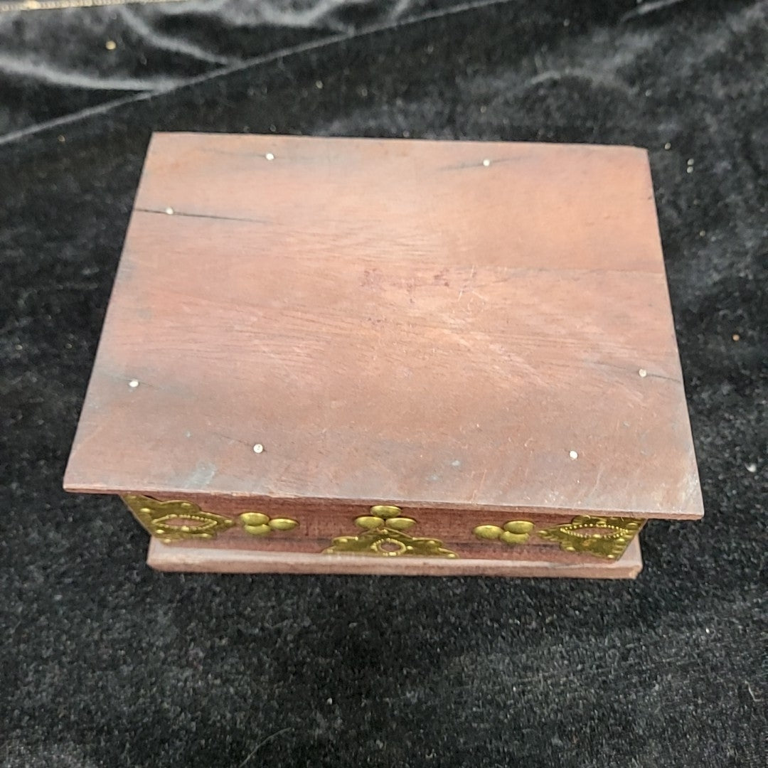 Hinged Box