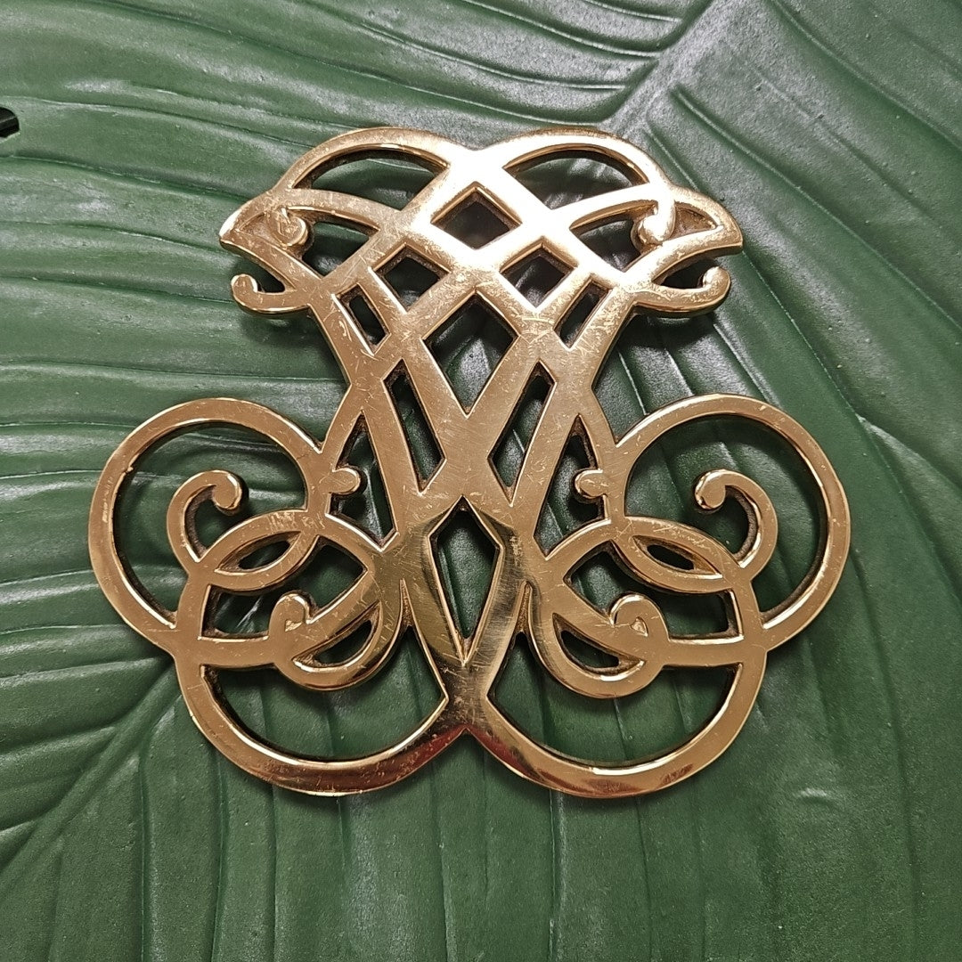 VA Metalcrafters Trivet