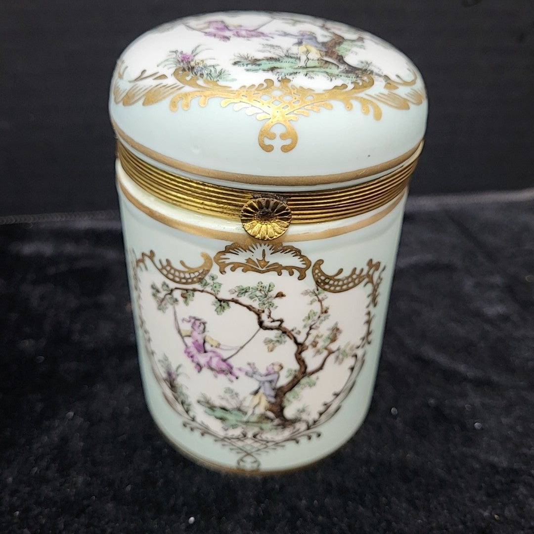 Andrea by Sadek Dresser Jar