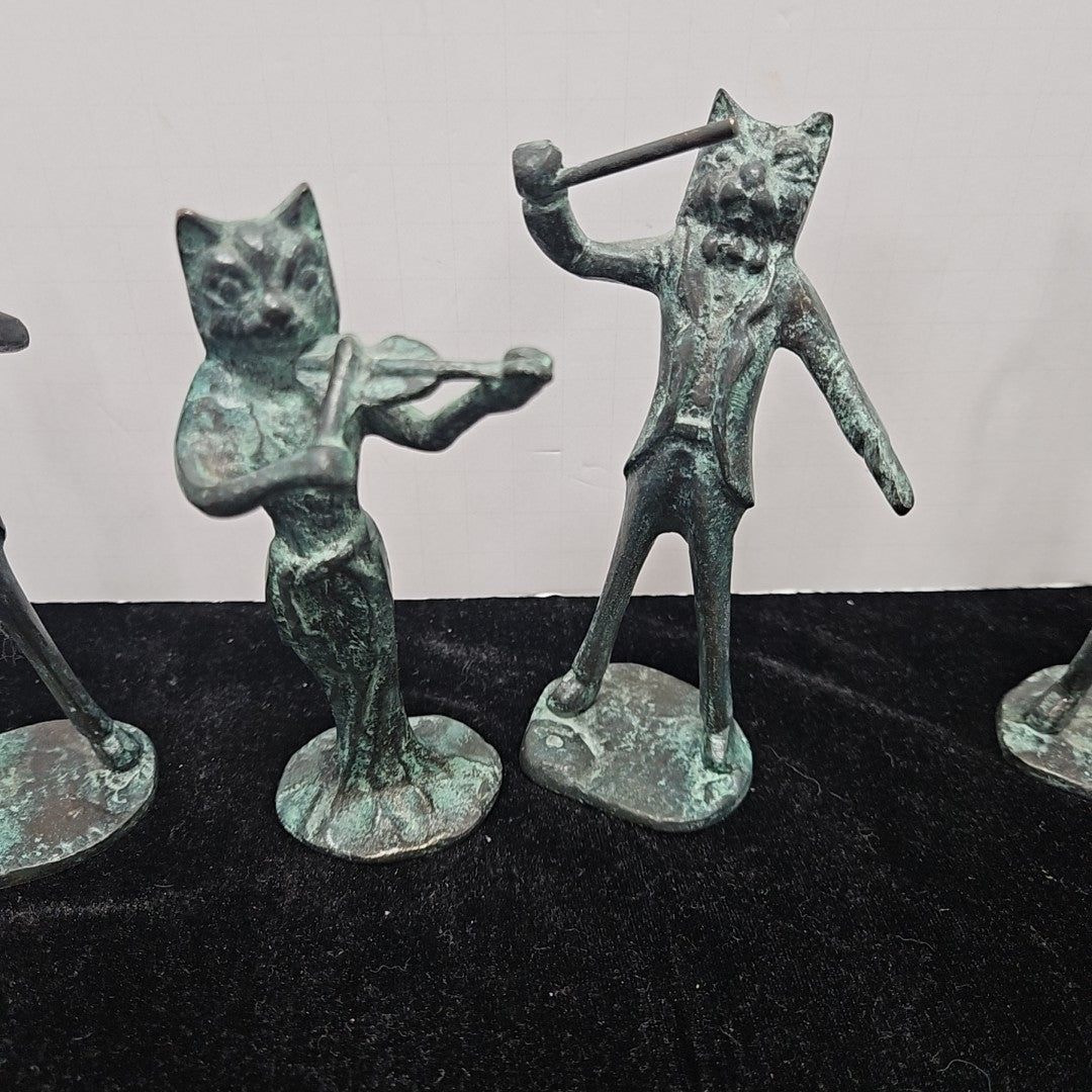 Figurine